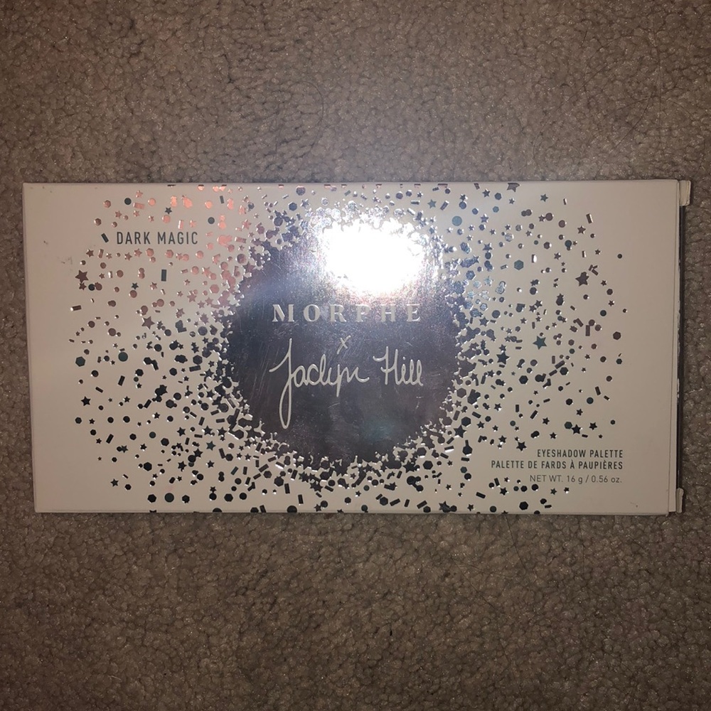 Morphe x Jaclyn Hill dark magic makeup palette